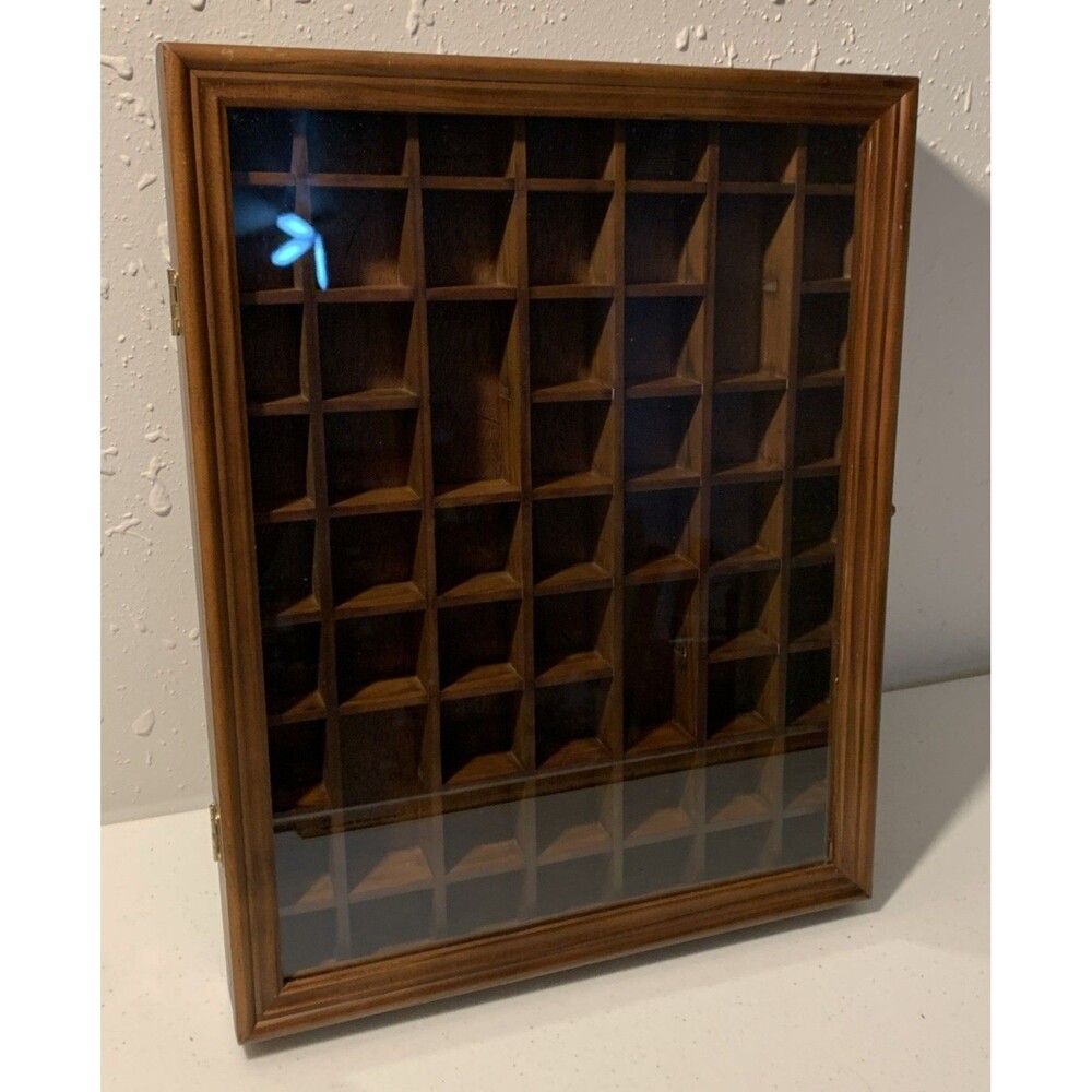 Vintage Wooden Display Shadow Box Collectibles Miniatures Wall Hanging 15x12